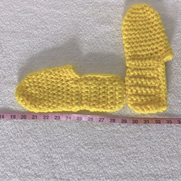 Vintage Handmade Yellow Crochet Knit Slip On Slippers - Picture 9 of 9